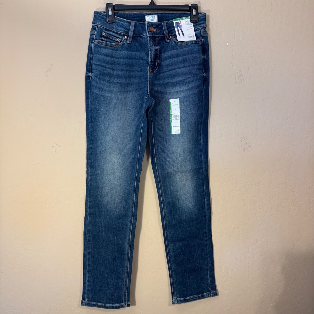 Time and Tru Jeans Women 4 Blue Straight Mid-Rise‎ Stretch Dark Wash Denim NEW